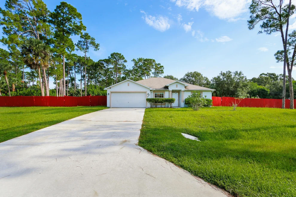 Unit for sale at 8402 Bayard Road, Fort Pierce, FL 34951