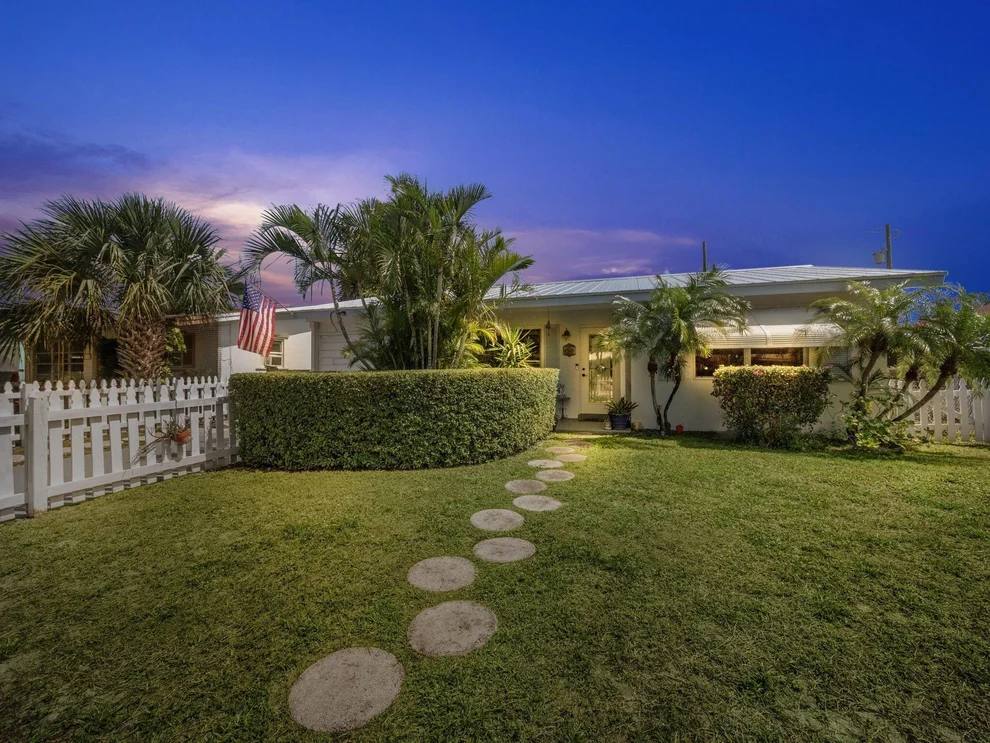 Unit for sale at 1506 N J Terrace, Lake Worth Beach, FL 33460