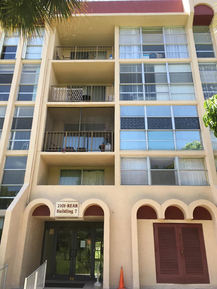Unit for sale at 2101 Atlantic Shores Boulevard, Hallandale Beach, FL 33009