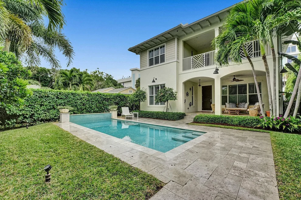 Unit for sale at 130 SE 7th Avenue, Delray Beach, FL 33483