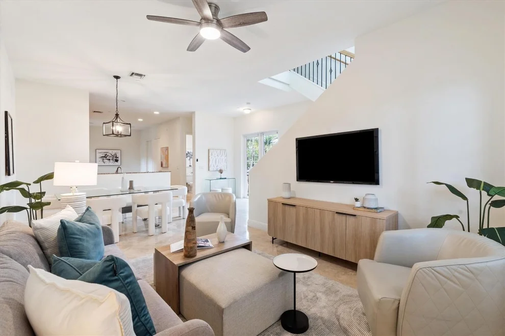 Unit for sale at 506 SE 7th Street, Fort Lauderdale, FL 33301