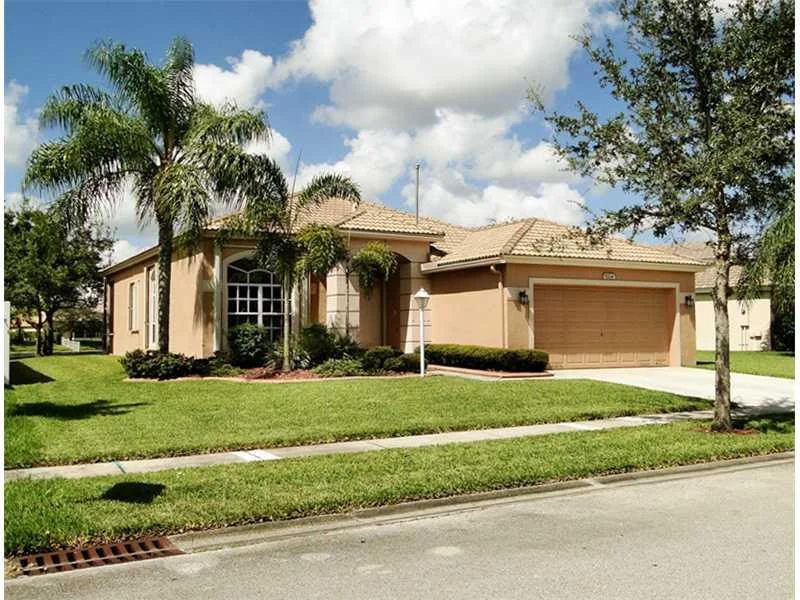 Unit for sale at 1124 NW 131 Avenue, Pembroke Pines, FL 33028