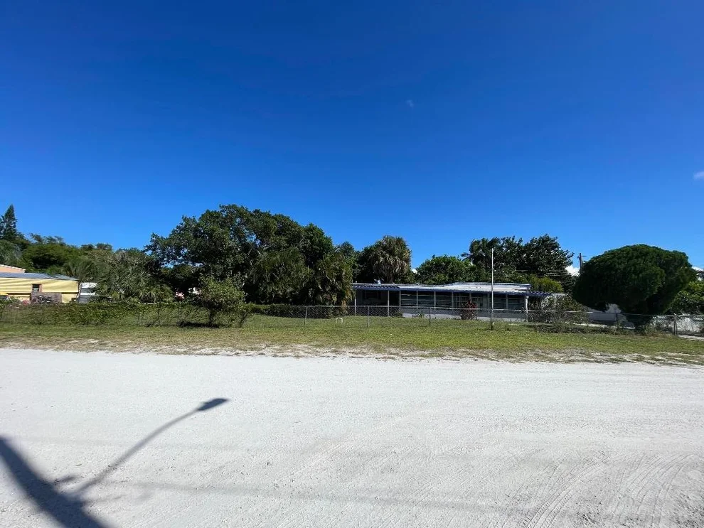 Unit for sale at 1663 NE Wren Avenue, Stuart, FL 34994