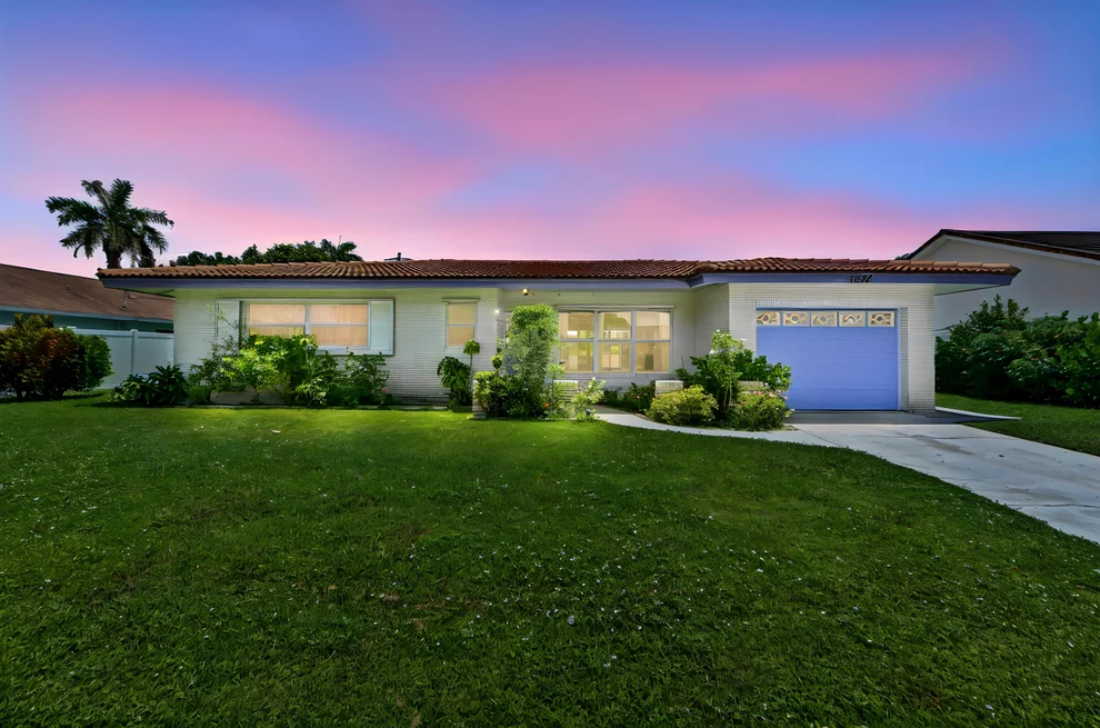 Unit for sale at 1370 NW 7TH Street, Boca Raton, FL 33486