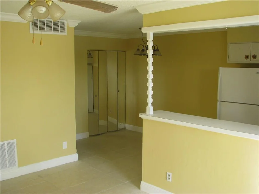 Unit for sale at 6201 SW 37th Street, Davie, FL 33314