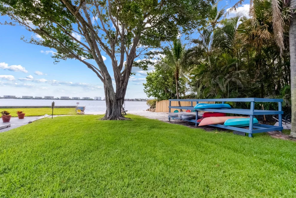 Unit for sale at 1516 S Lakeside Drive, Lake Worth Beach, FL 33460