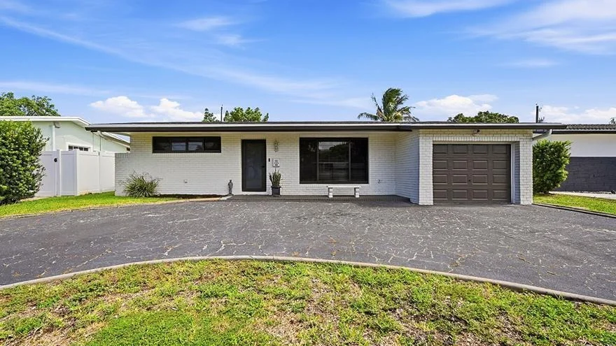 Unit for sale at 8370 NW 26th Place, Sunrise, FL 33322