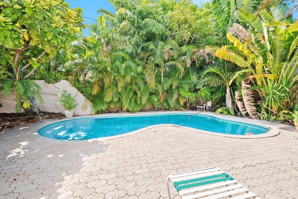 Unit for sale at 301 NE 15th Avenue, Fort Lauderdale, FL 33301
