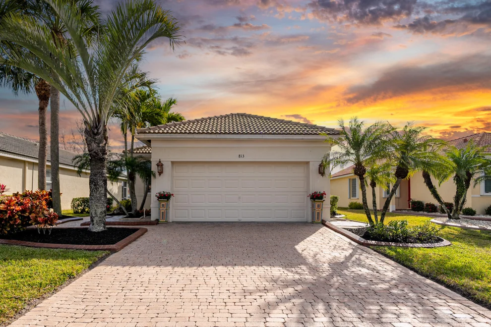 Unit for sale at 813 NW Rutherford Court, Port St Lucie, FL 34983
