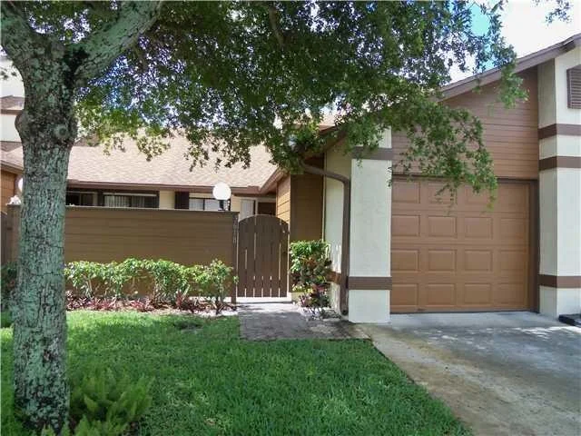 Unit for sale at 3618 Timberline Drive, West Palm Beach, FL 33406