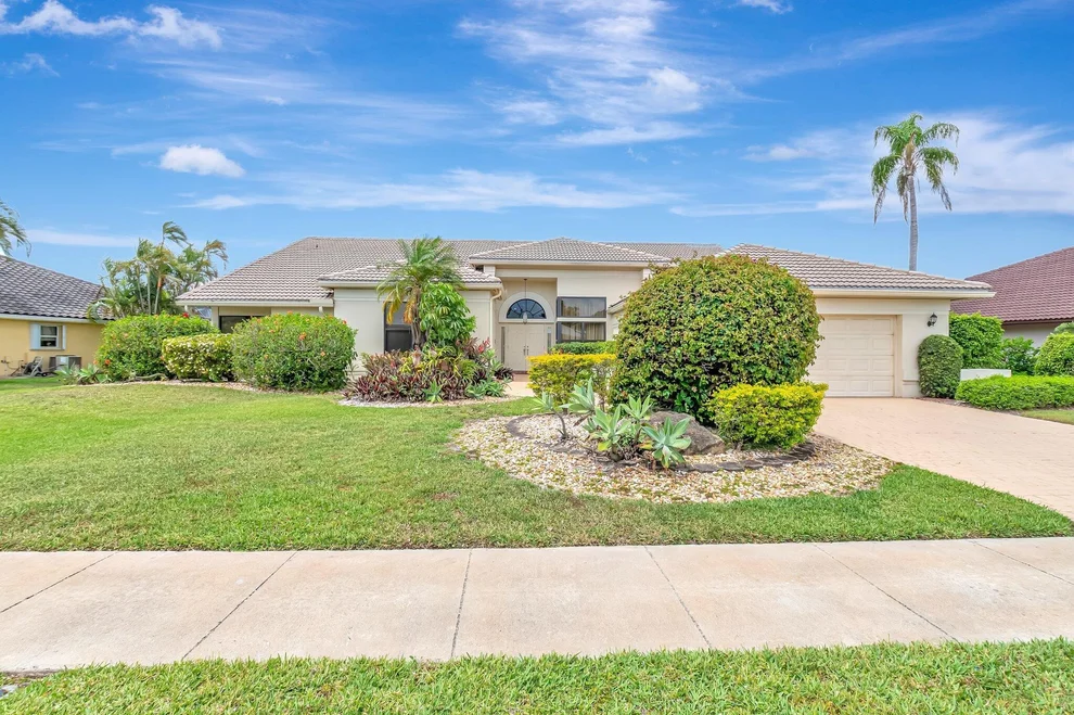 Unit for sale at 11349 Boca Woods Lane, Boca Raton, FL 33428