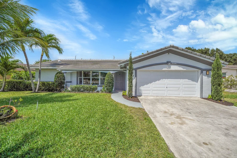 Unit for sale at 4531 NE 4th Avenue, Boca Raton, FL 33431
