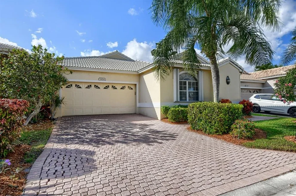 Unit for sale at 6454 Brava Way, Boca Raton, FL 33433