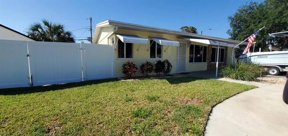Unit for sale at 900 NE 23rd Place, Pompano Beach, FL 33064