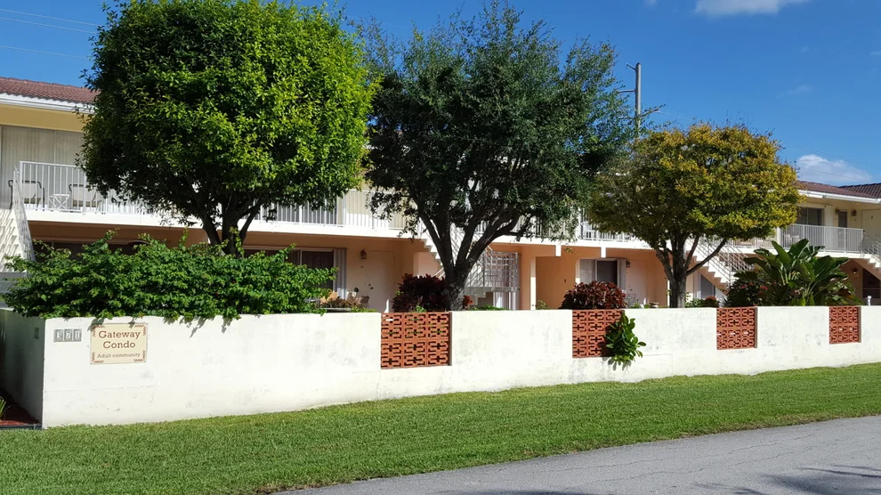 Unit for sale at 371 SW 8th Street, Boca Raton, FL 33432