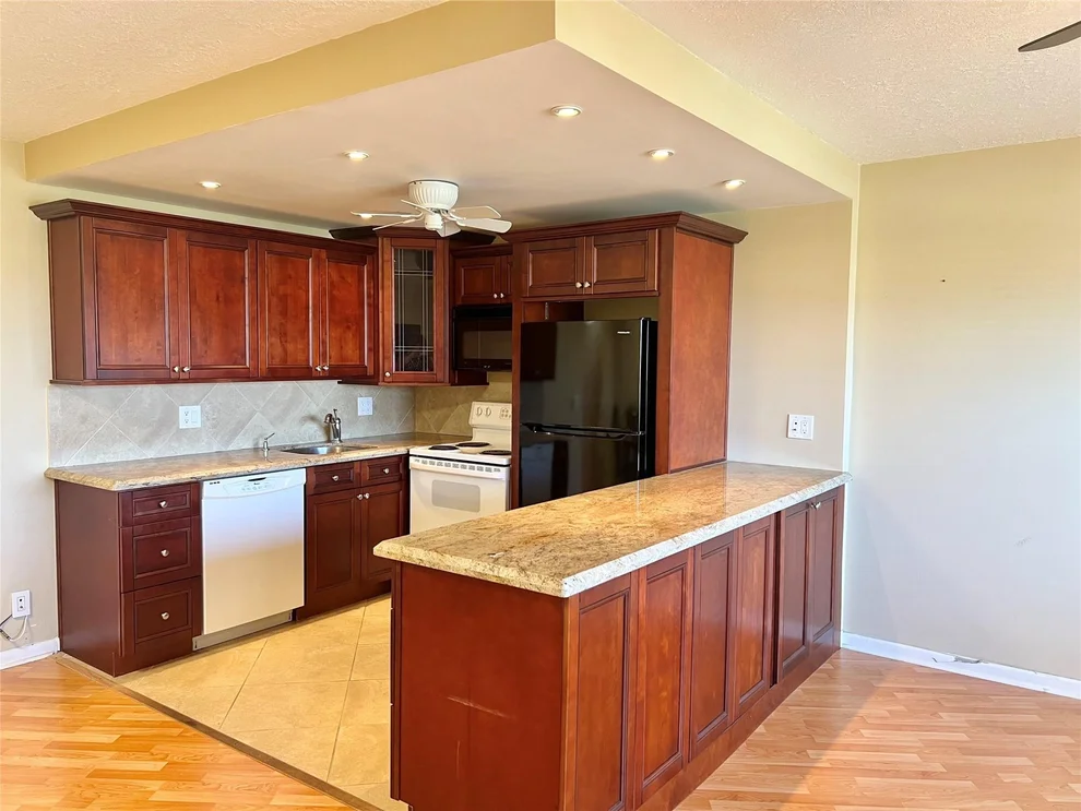 Unit for sale at 466 Grantham, Deerfield Beach, FL 33442