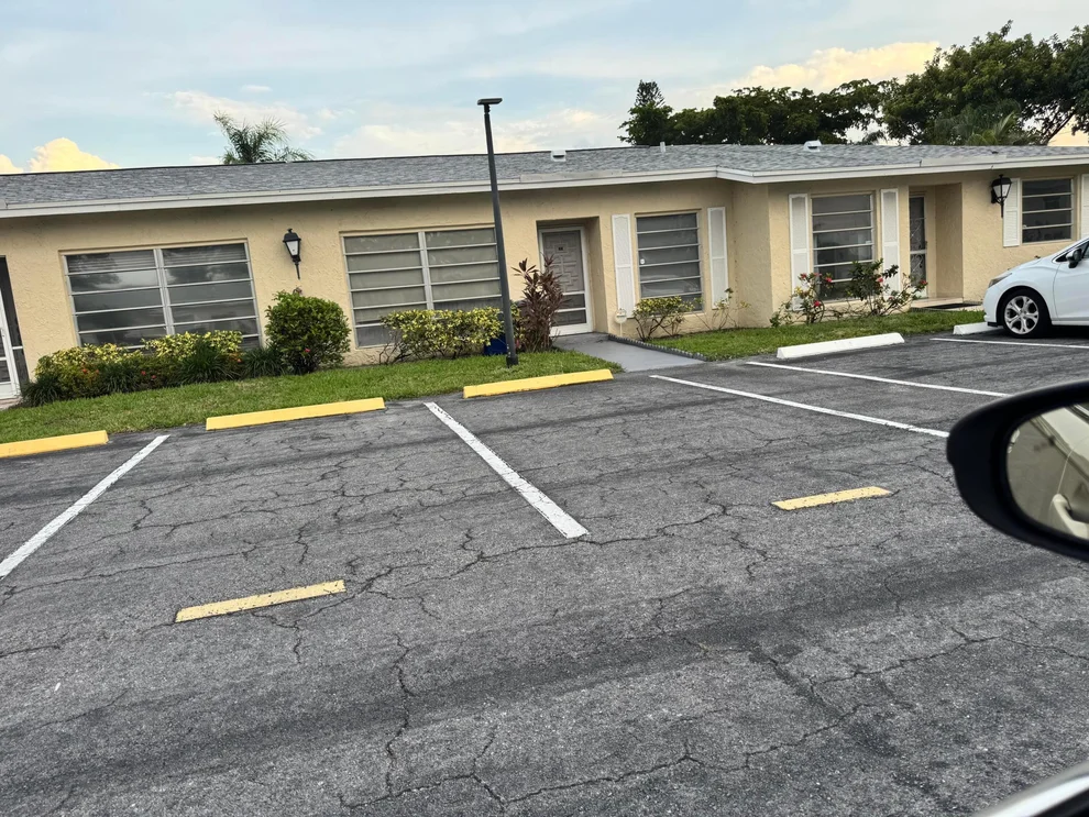Unit for sale at 13731 Flora Place, Delray Beach, FL 33484
