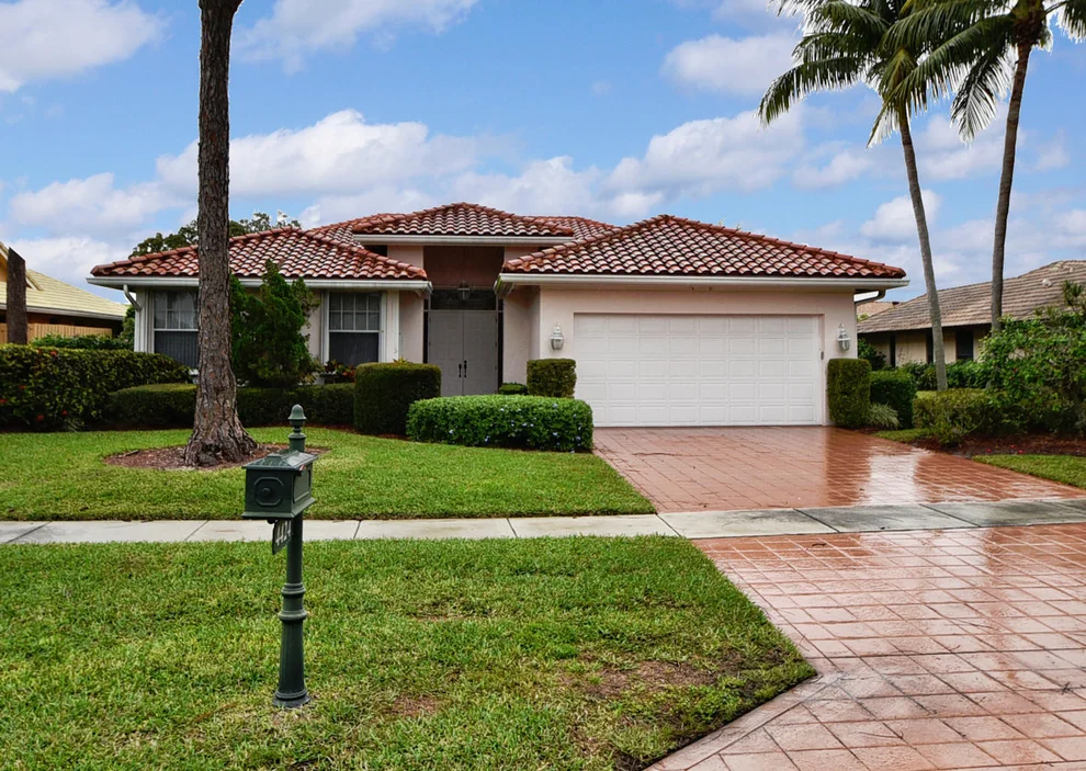 Unit for sale at 4424 White Cedar Lane, Delray Beach, FL 33445