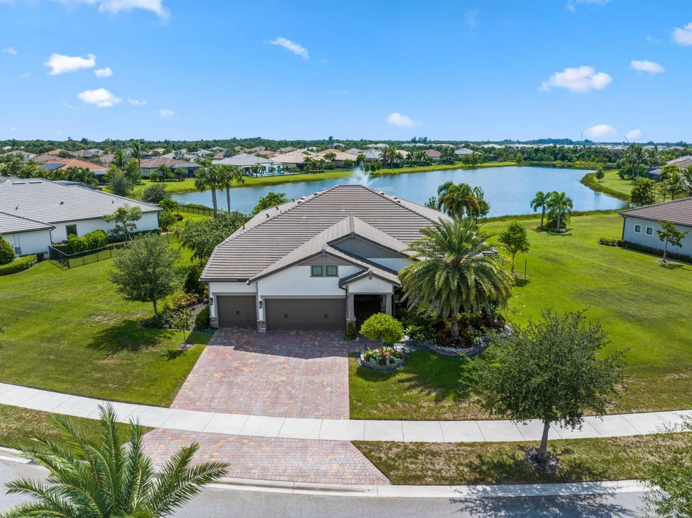 Unit for sale at 9191 Balsamo Drive, Palm Beach Gardens, FL 33412