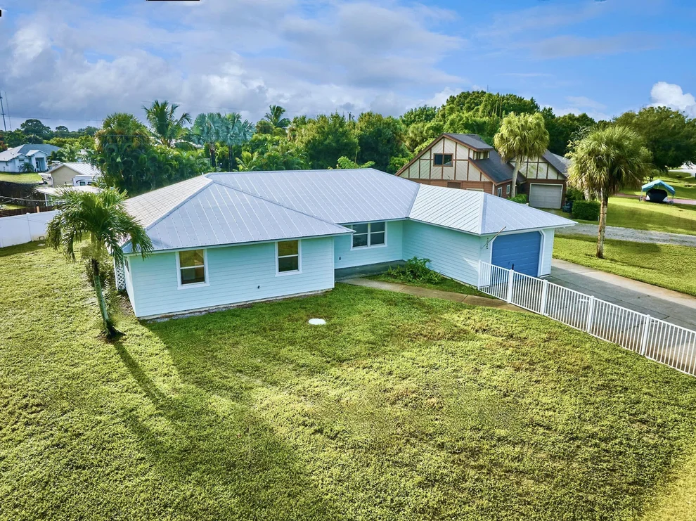 Unit for sale at 196 15th Avenue, Vero Beach, FL 32962