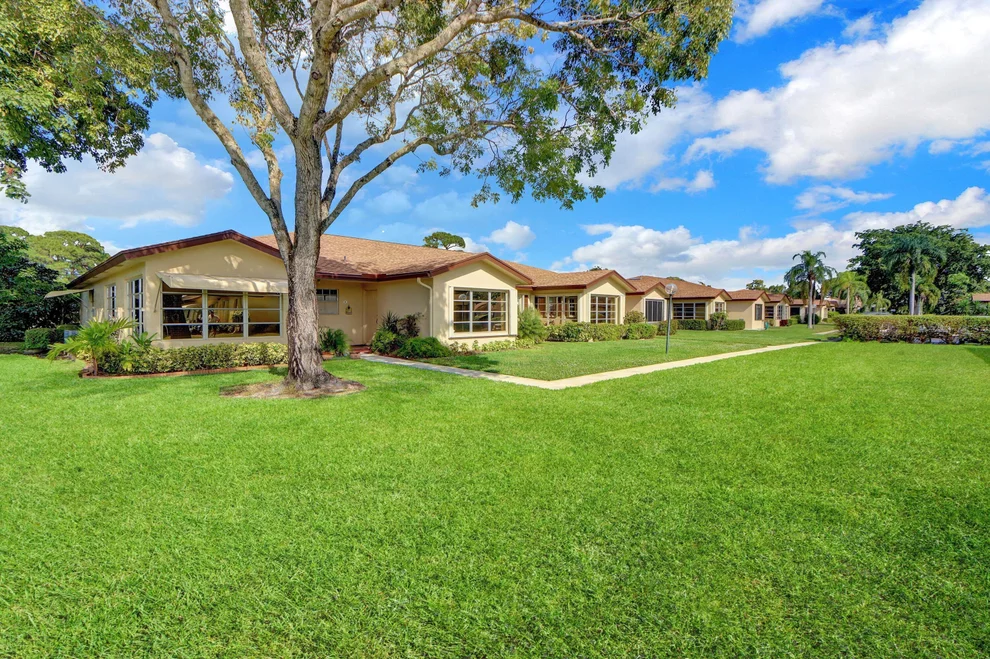 Unit for sale at 5270 Nesting Way, Delray Beach, FL 33484