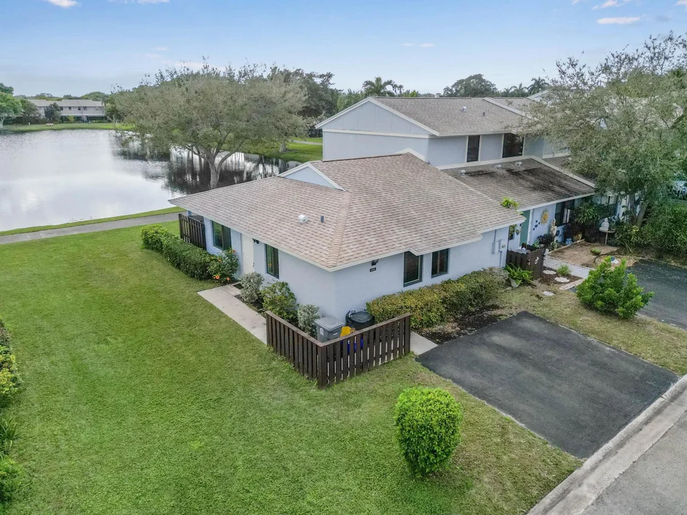Unit for sale at 5336 Jog Lane, Delray Beach, FL 33484