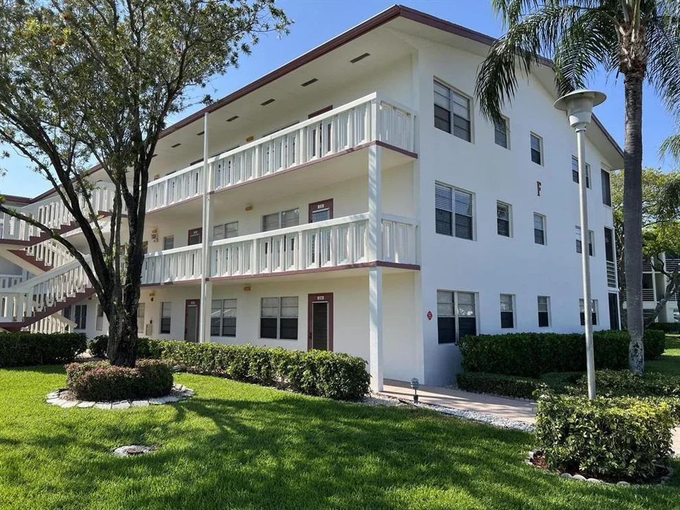 Unit for sale at 252 Fanshaw F, Boca Raton, FL 33434