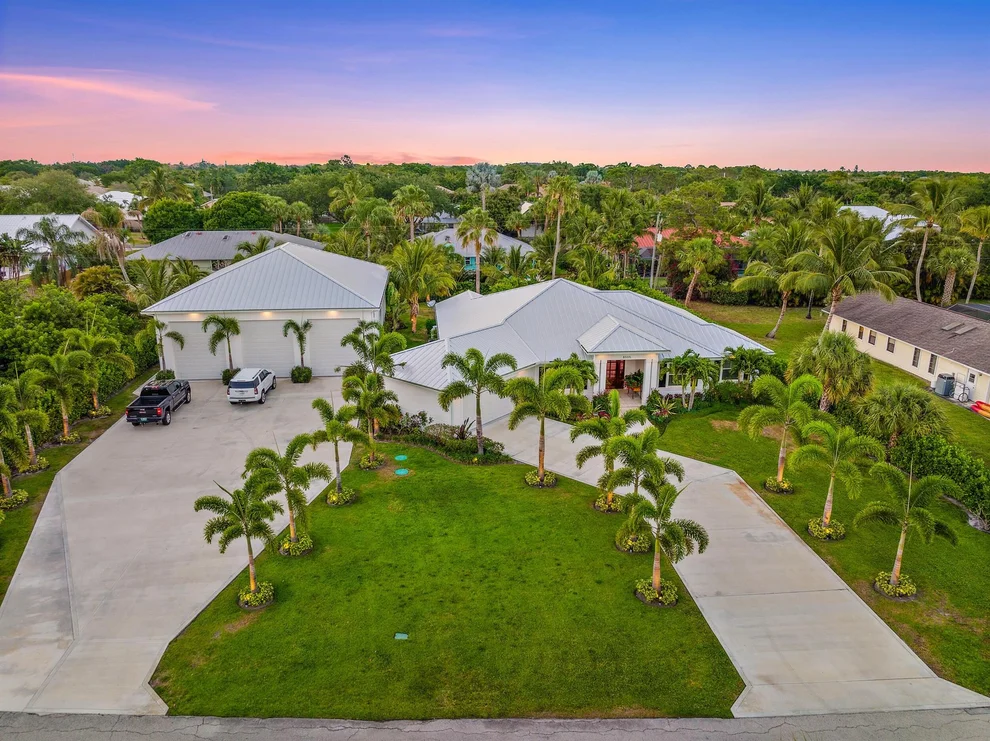 Unit for sale at 8505 SE Bayberry Terrace, Hobe Sound, FL 33455