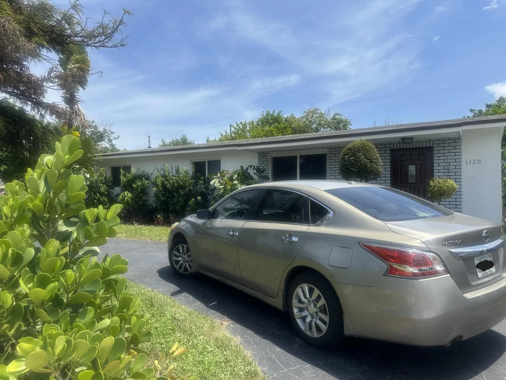 Unit for sale at 1320 NW 19TH Street, Fort Lauderdale, FL 33311