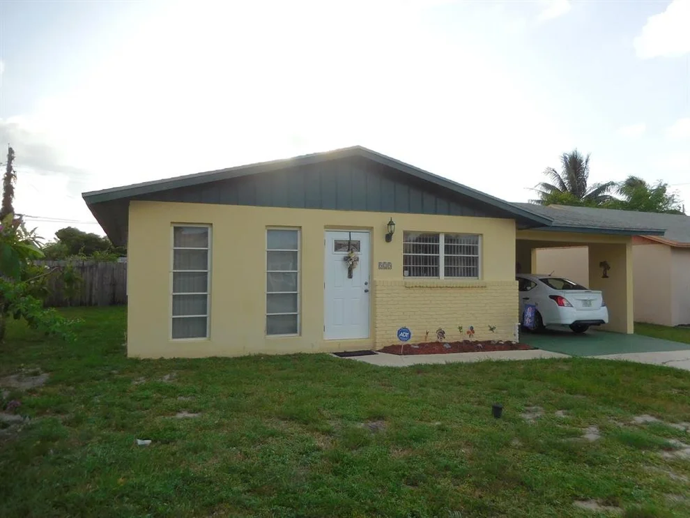 Unit for sale at 525 Griswold Drive, Lake Worth Beach, FL 33461