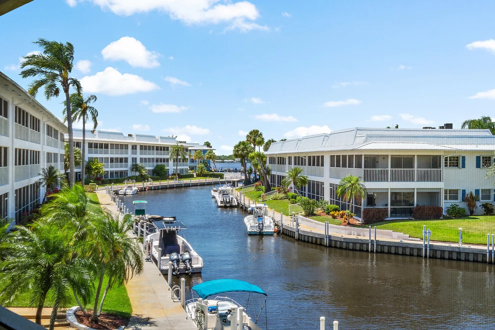 Unit for sale at 1862 SW Palm City Road, Stuart, FL 34994