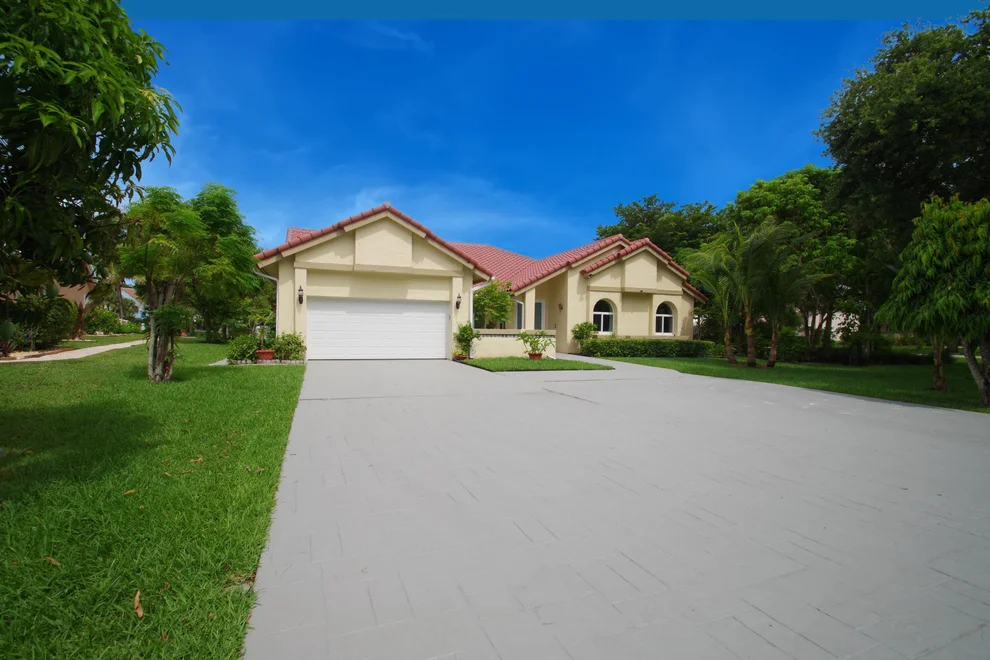 Unit for sale at 6300 NW 60th Way, Parkland, FL 33067