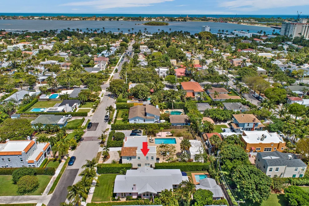 Unit for sale at 324 Edgewood Drive, West Palm Beach, FL 33405