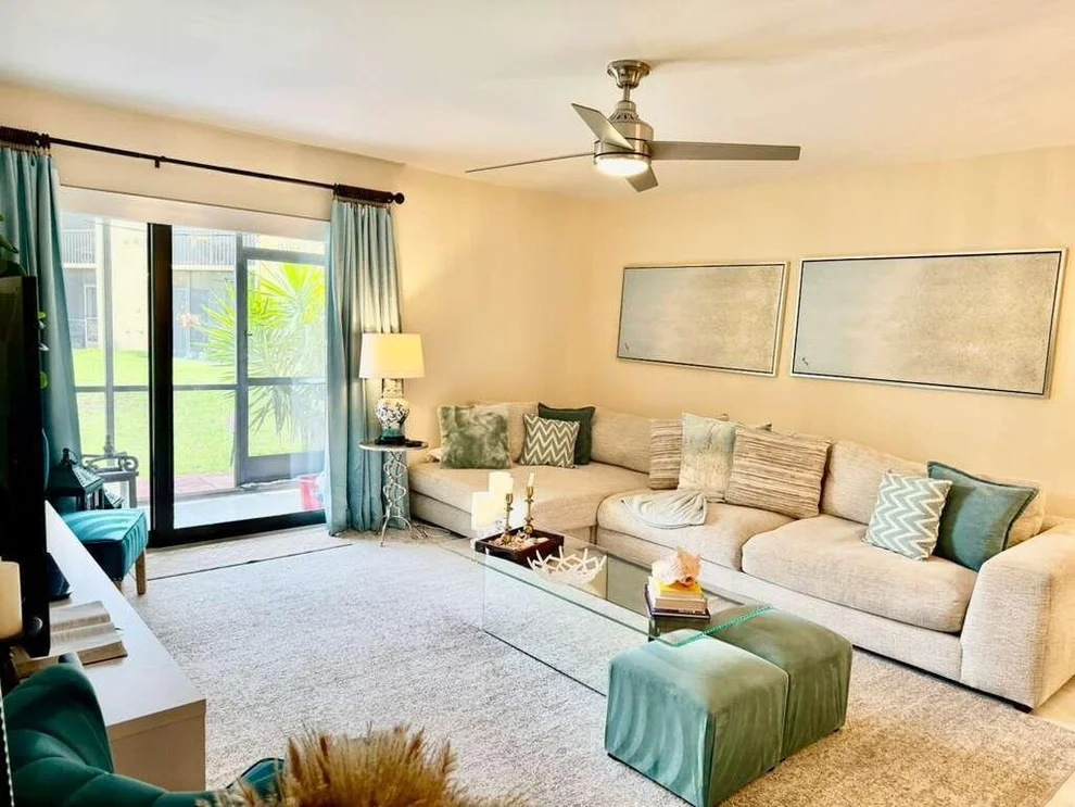 Unit for sale at 912 SW 9th Street Circle, Boca Raton, FL 33486