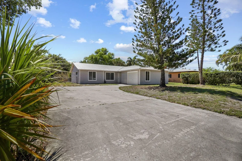 Unit for sale at 19026 SE Mayo Drive, Jupiter, FL 33469