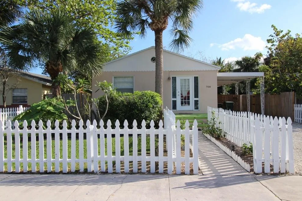 Unit for sale at 708 NE 15th Street, Fort Lauderdale, FL 33304
