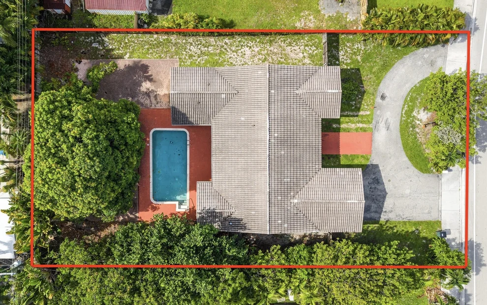 Unit for sale at 1200 NW 4th Avenue, Boca Raton, FL 33432