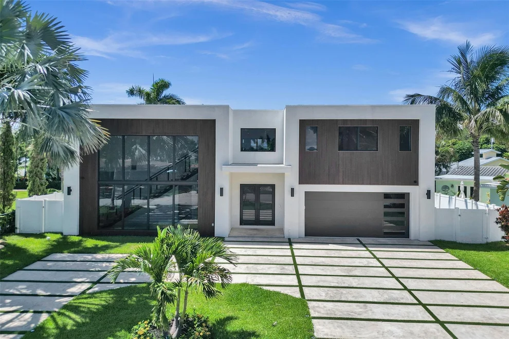 Unit for sale at 2728 NE 31st Street, Lighthouse Point, FL 33064