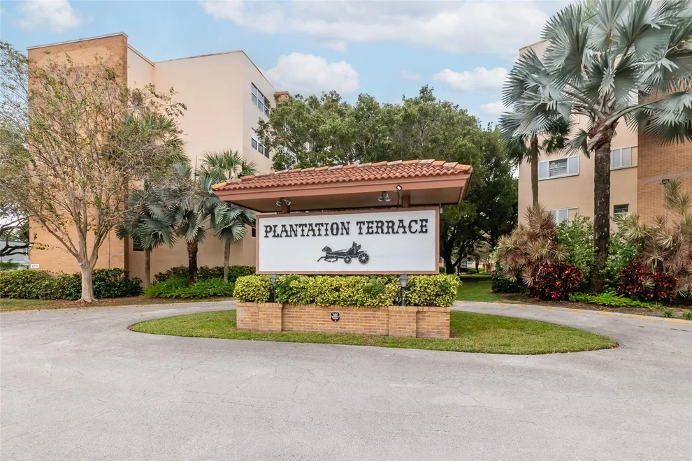 Unit for sale at 6731 Cypress Road, Plantation, FL 33317