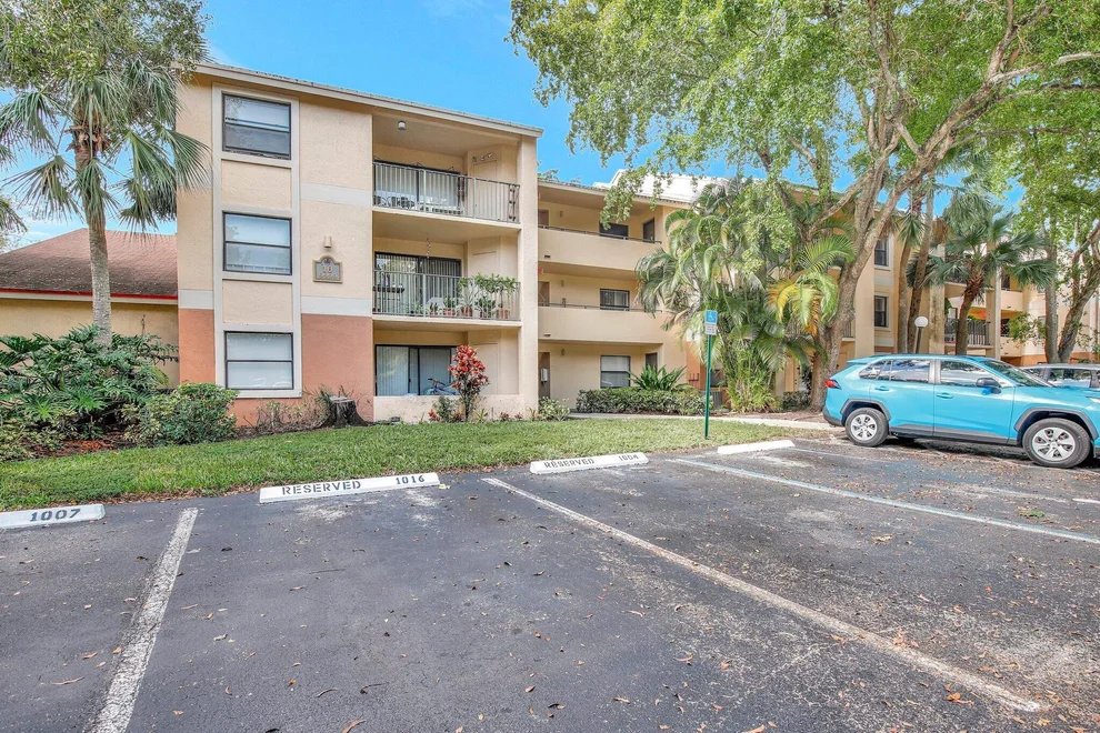 Unit for sale at 9999 Summerbreeze Drive, Sunrise, FL 33322