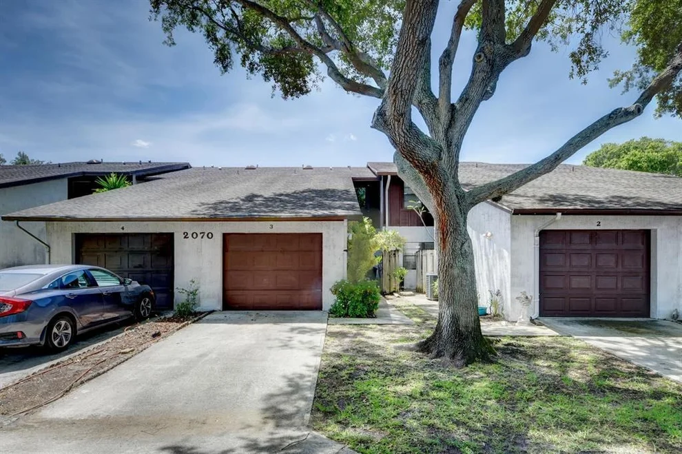 Unit for sale at 2070 Colonial Road, Fort Pierce, FL 34950
