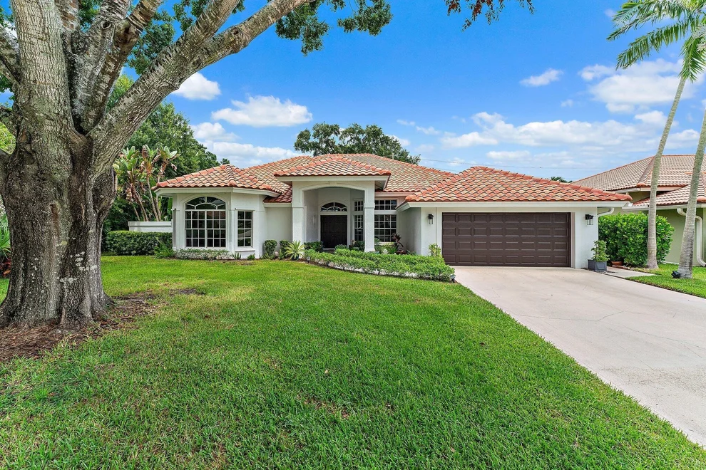 Unit for sale at 219 Shorewood Way, Jupiter, FL 33458