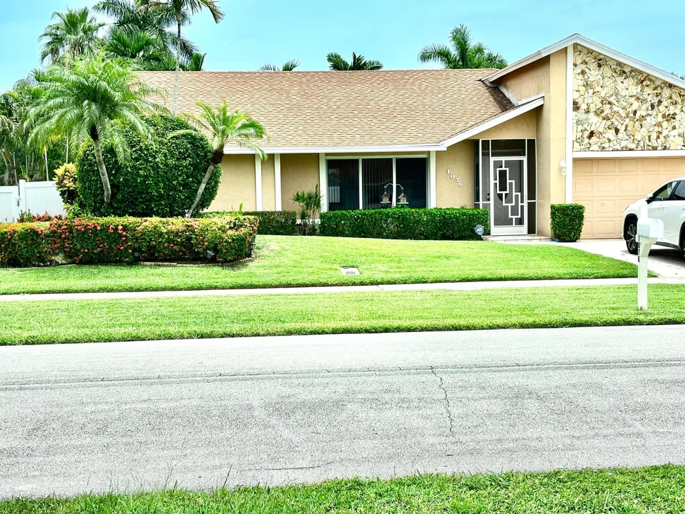 Unit for sale at 1076 SW 26th Terrace, Deerfield Beach, FL 33442
