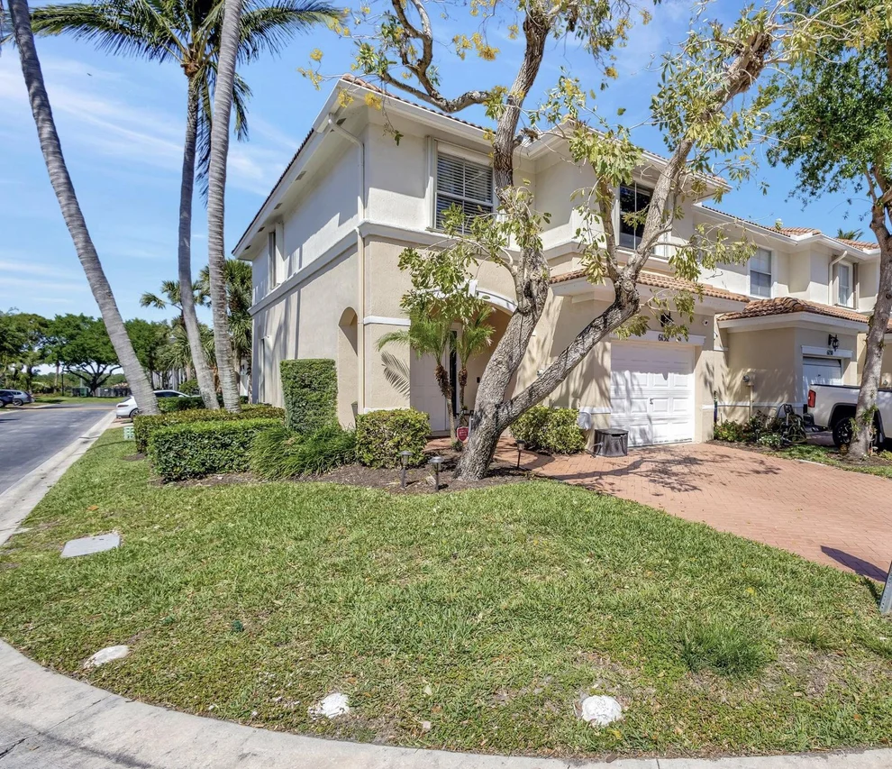 Unit for sale at 6132 Seminole Gardens Circle, Riviera Beach, FL 33418