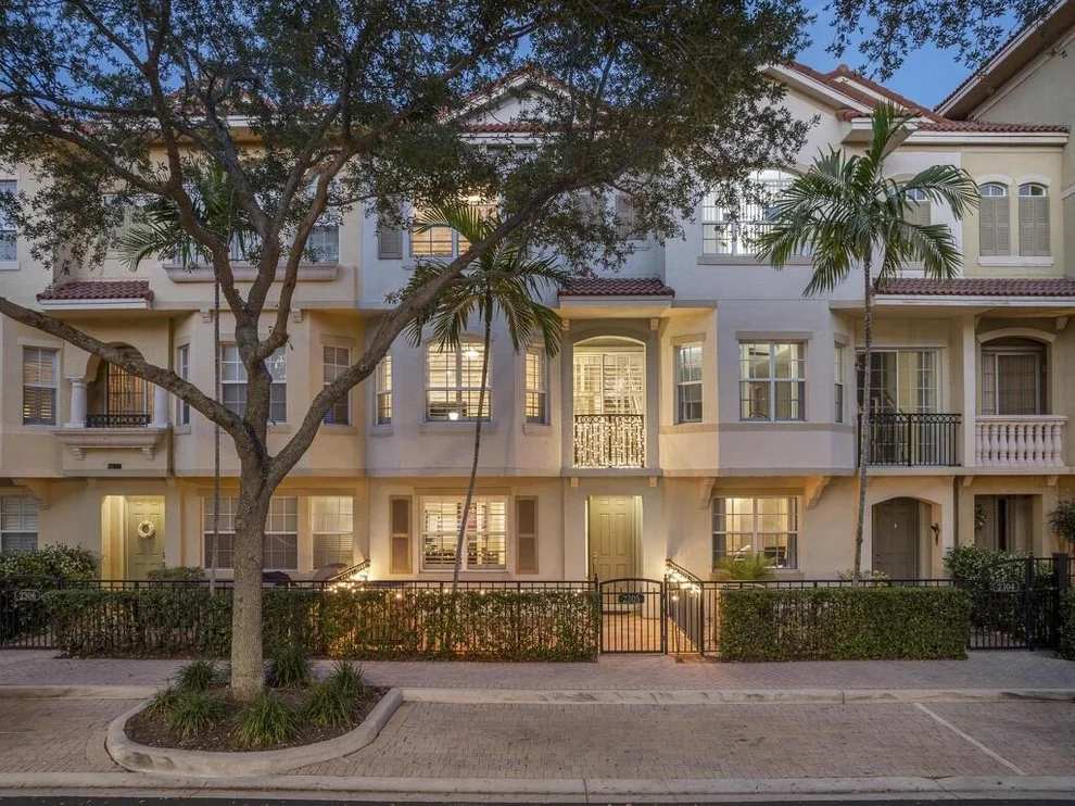 Unit for sale at 2305 Amalfi Way, Palm Beach Gardens, FL 33410