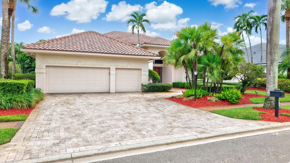 Unit for sale at 17843 FOXBOROUGH Lane, Boca Raton, FL 33496