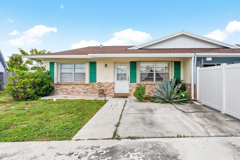 Unit for sale at 3843 Van Cott Circle, West Palm Beach, FL 33403