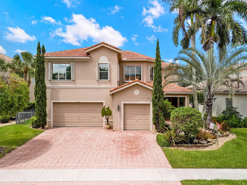 Unit for sale at 1336 Beacon Circle, Wellington, FL 33414