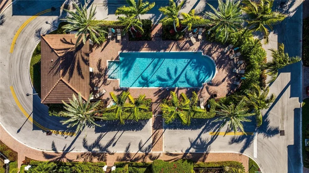 Unit for sale at 578 NW Crane Terrace, Boca Raton, FL 33432