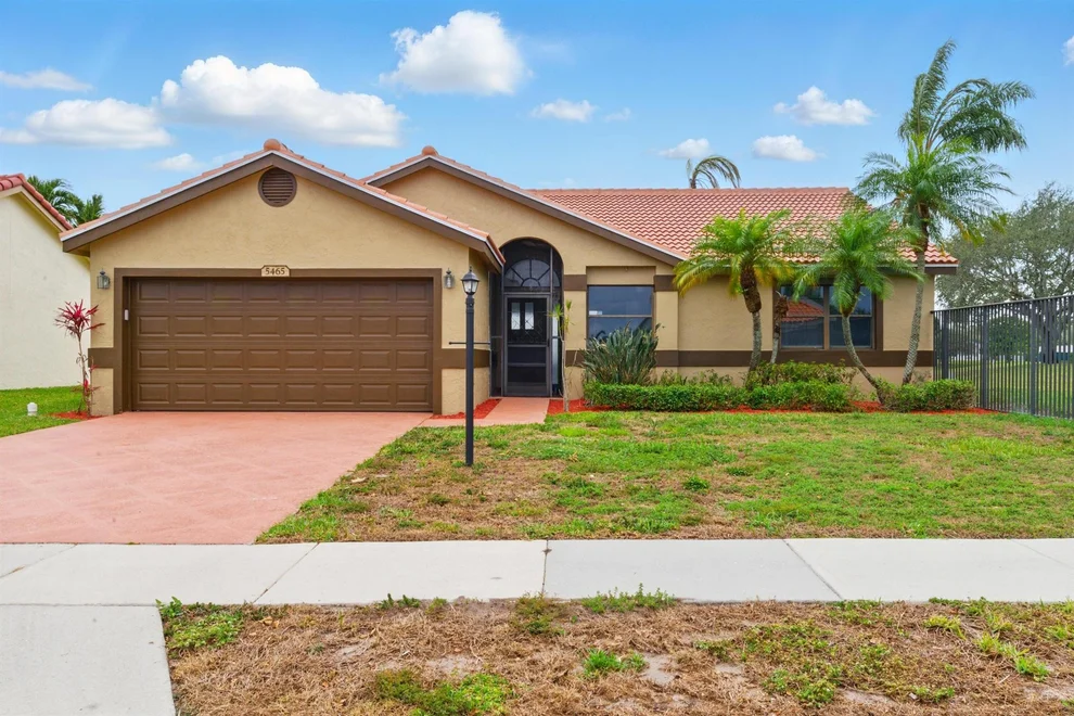 Unit for sale at 5465 Egret Isle Trail, Lake Worth, FL 33467